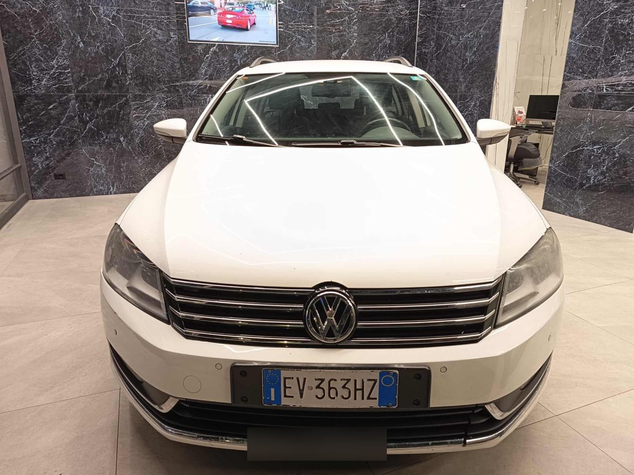VOLKSWAGEN Passat Variant