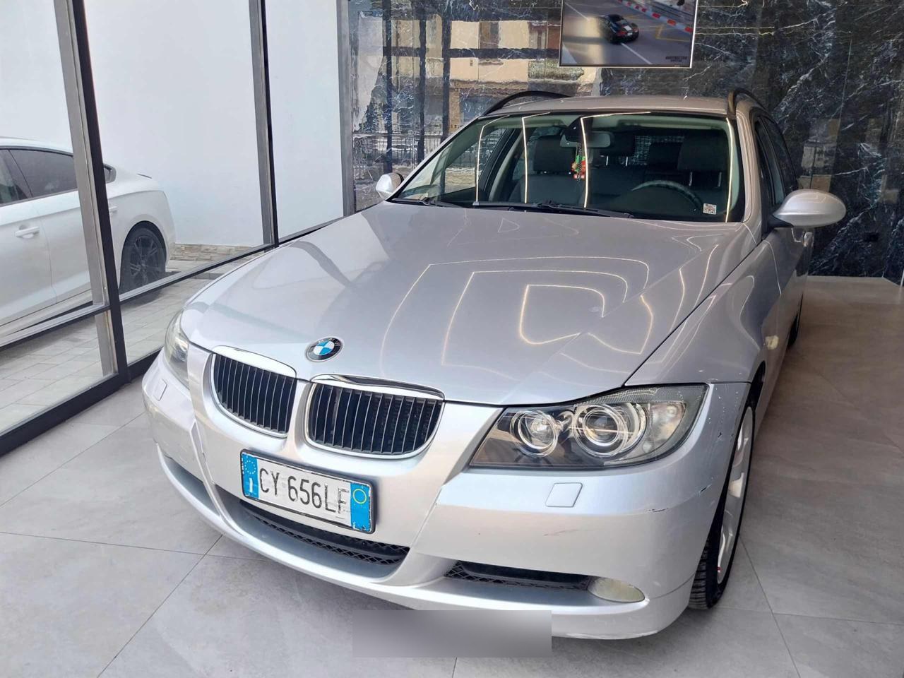 BMW 320