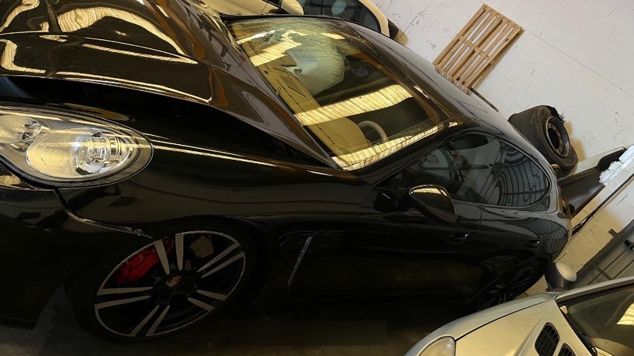 Porsche  Panamera 
